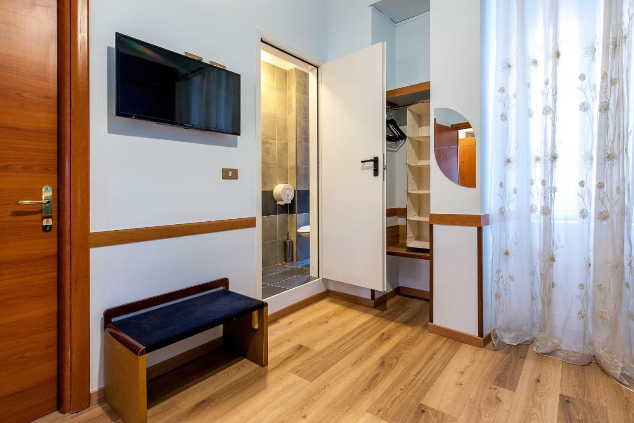 Alessandro A San Pietro Best Bed Roma Exterior foto
